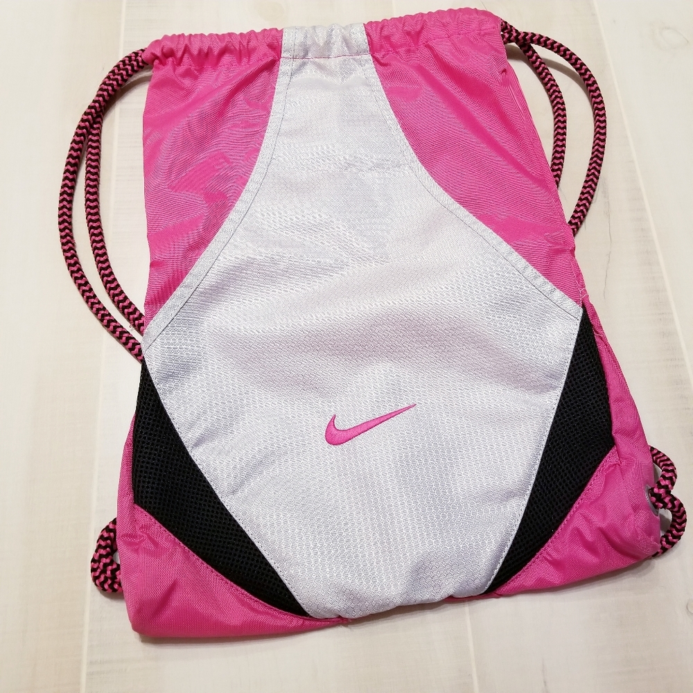 Nike Cinch Sack